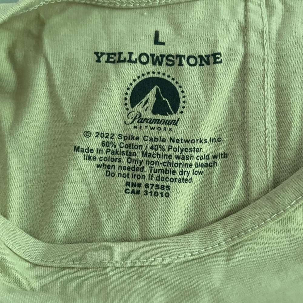 Women’s Yellowstone T-shirt - Picture 4 of 4